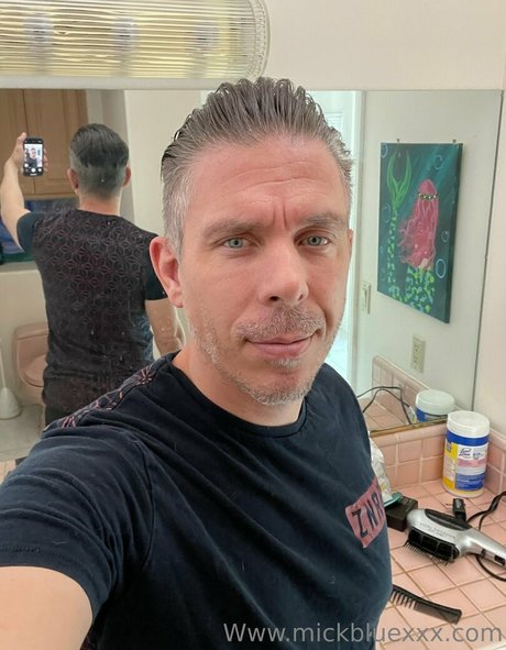 mickbluexxx xxx model img