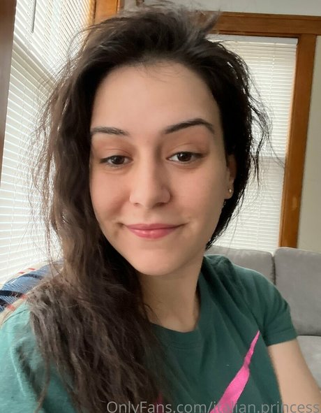 italian princess adult model pic