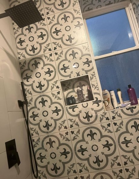 italian princess hot model pictures