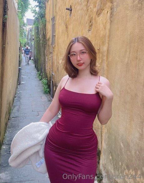 sren244 nudes model pic