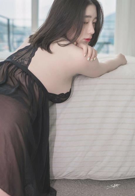 Bitanara hd model photo