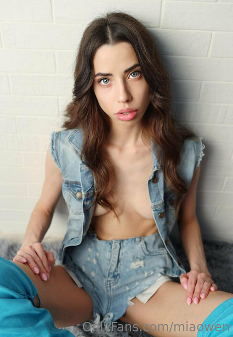 miaowen star adult pictures