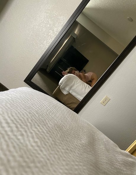 anistonbleu model nice pictures