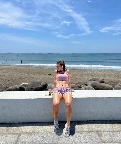 hot naked onlyfans pretty gallery