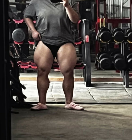 Guohui erotic star photo