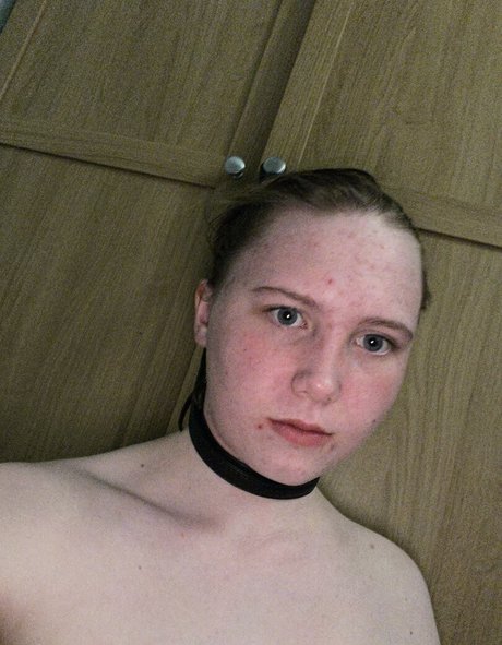 rose lizzy200345 porn actress photos