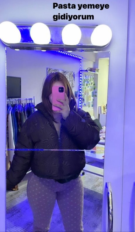 Melekwhoo star hot gallery