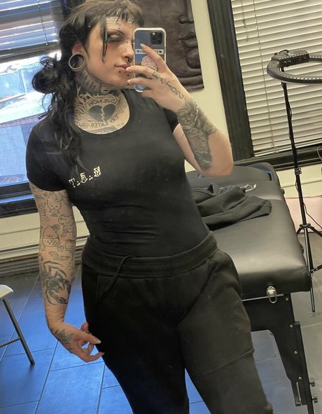 booty onlyfans adult pic