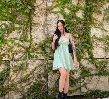 iyamliane pornstar pretty photos