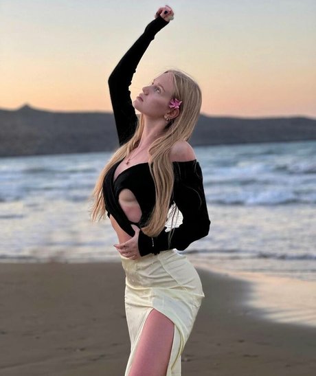 Vladababy adult model archive