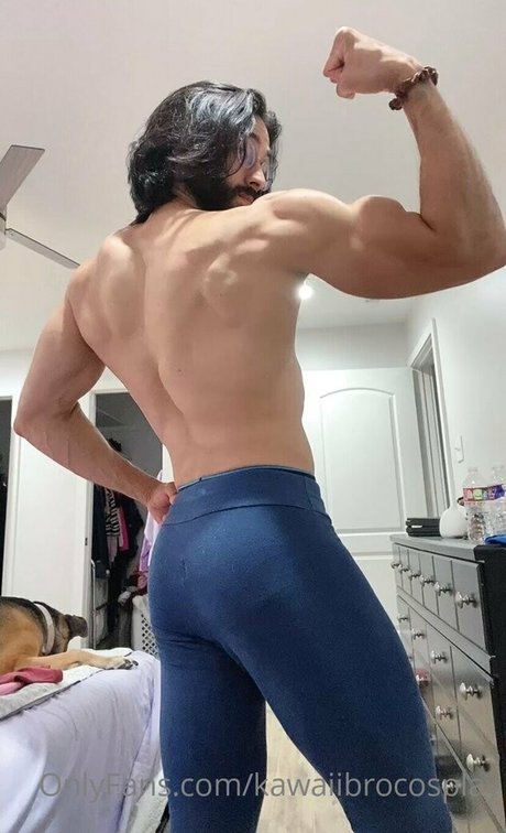 kawaiibrocosplay pornographic model photo