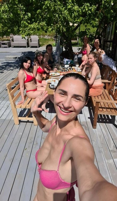 yladoyla free actress picture