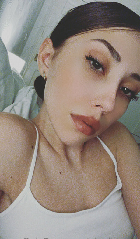 ebadbunny model sexy pics