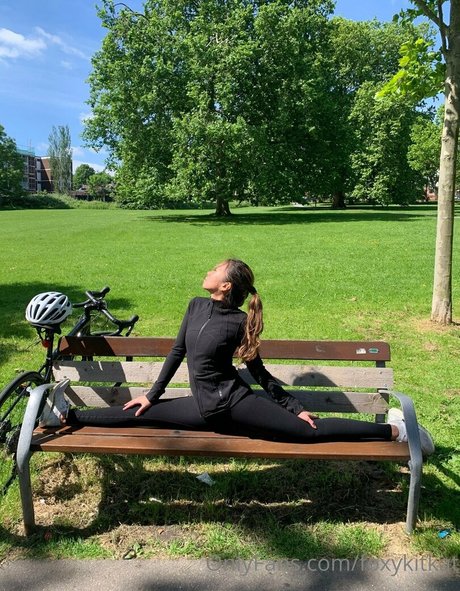 foxykitkat sexy model images