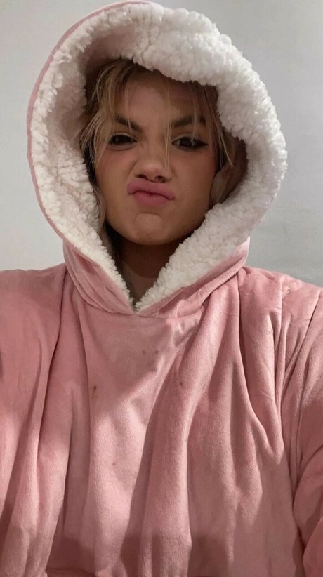 Baileyspinn porn star pic