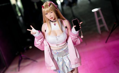 Hoshilily model exclusive img