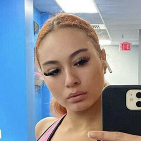 Scotlyndryan hd actress pics