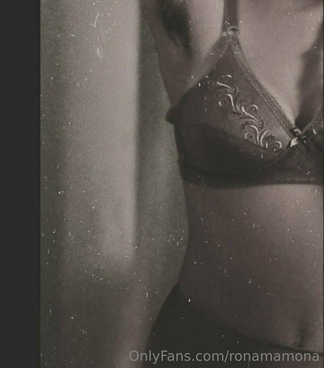 ronamamona naked pornstar archive