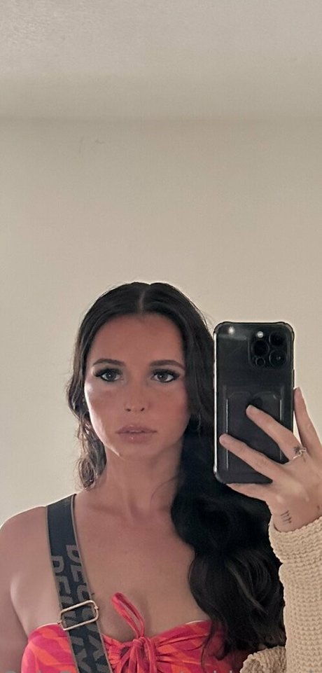 Ashley Aoky free star archive