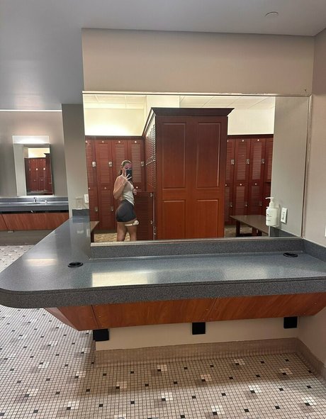 perfect shemale onlyfans sexy nude galleries