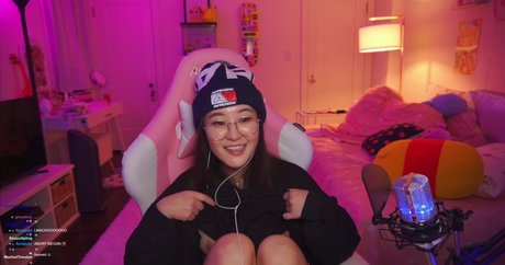 hellomeganlee pornstar hd image