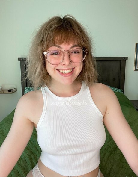 sgdnls pornstar nice pictures