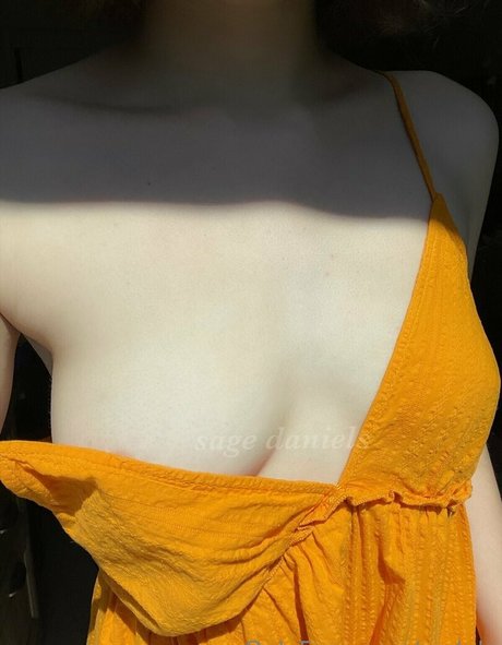 sgdnls pornstar nudes photo