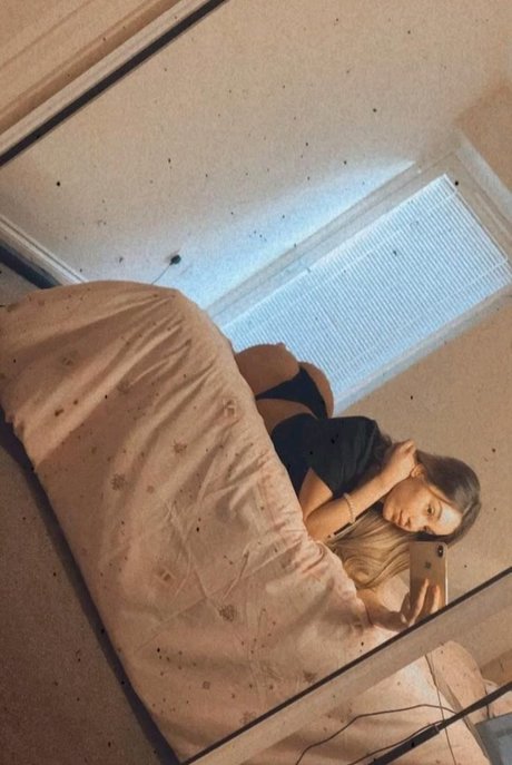 undressing onlyfans free archive