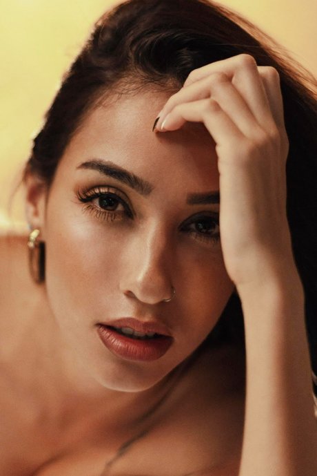 Lizzie Sweet art actress image