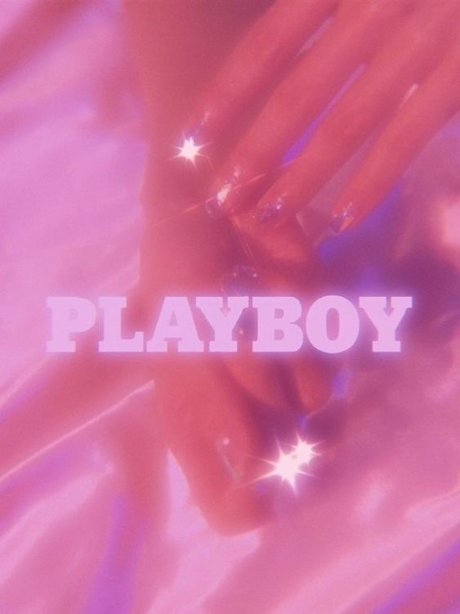 _The Gemini Gem_ naked model pic