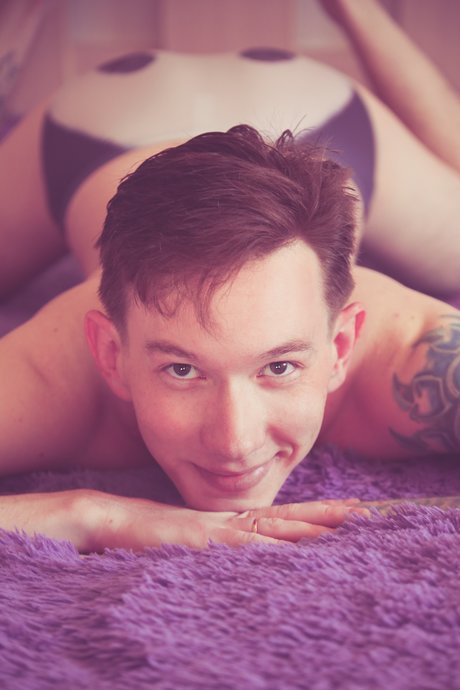 Sasha Zai nudes actress image