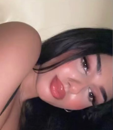 Princess Hanadi star naked image