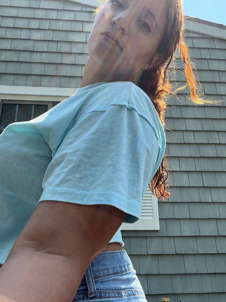 The Thicc Mermaid nudes star photo