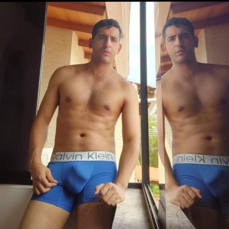 Dr conix23 art model pics