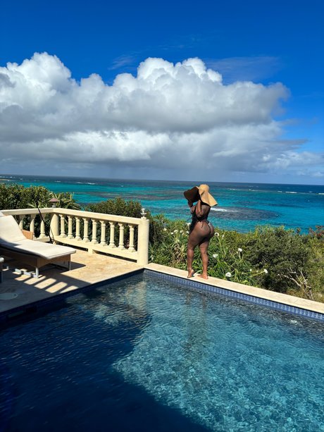 Your pretty princess_ porn star image