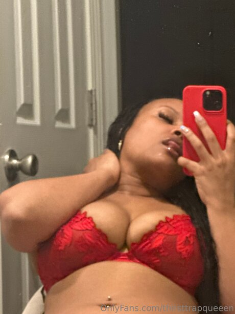 Queeen_ pornstar img