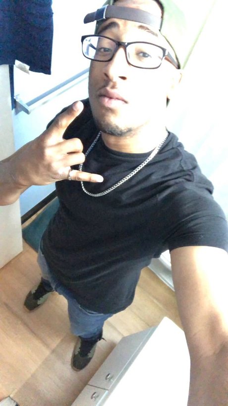 Zee and EP model beautiful image