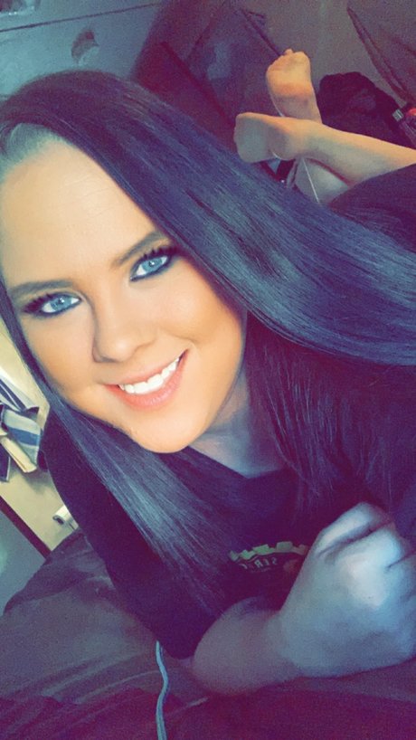 Amber Hearn pornstar hot pics