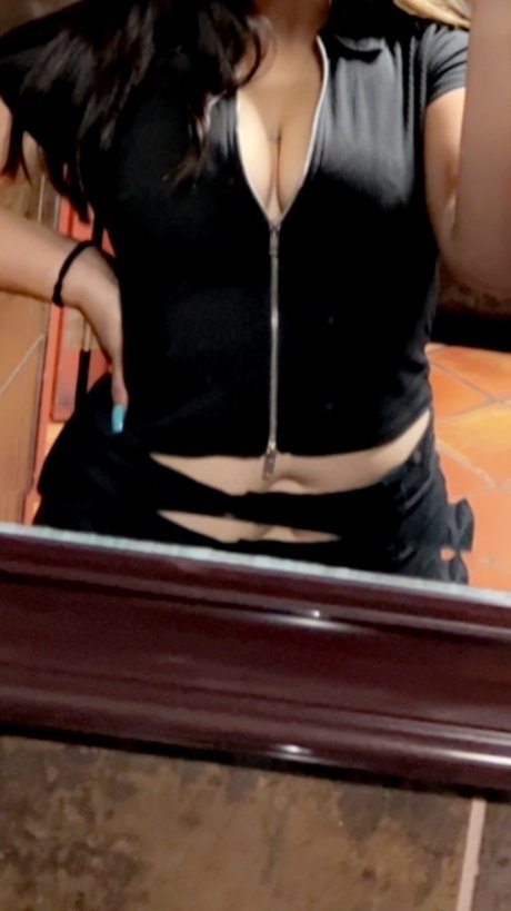 Miss Prettyshield art pornstar galleries