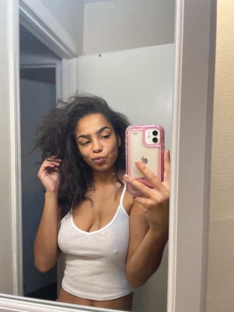 yungprettyproductionn beautiful pornstar images