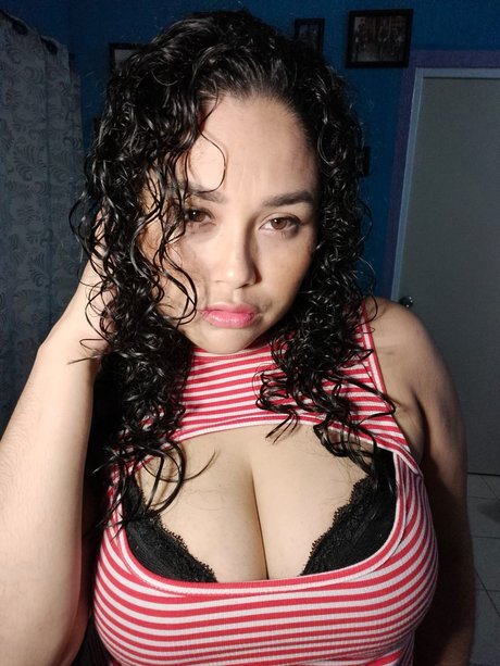 Mila Martz pornstar naked images