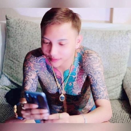 Khanin star naked img