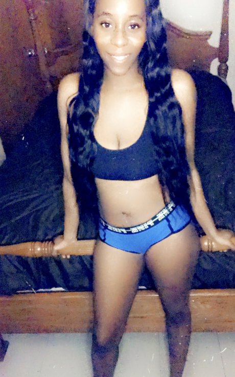 Lacola high quality model pics