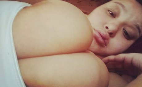 Big sexxxy red pornstar top picture