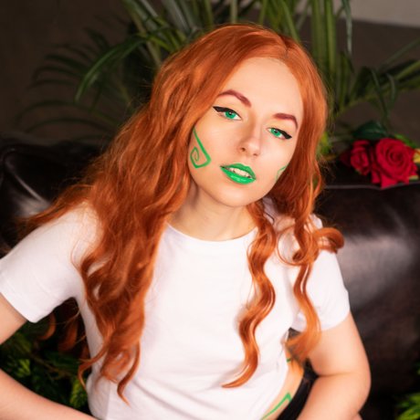 Truewolfy nudes star galleries