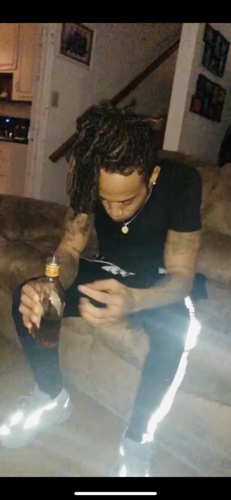 SlezzyFunTimez_ pornstar top pictures