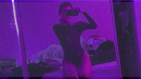 Brooklyn Hailey pretty star photos