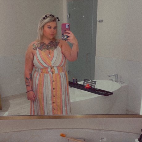 Rose Montgomery pretty star gallery