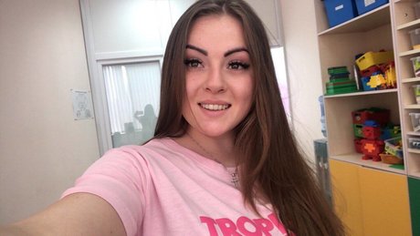 SweetTaty best star image