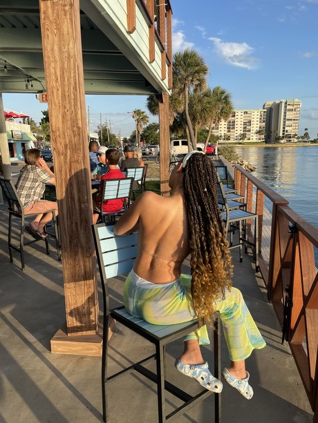 Paris Nieves art actress image